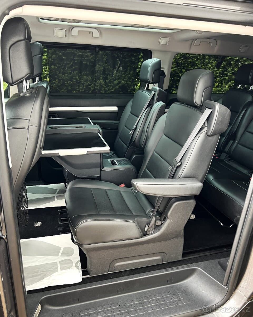 2018 Peugeot TRAVELLER - 12