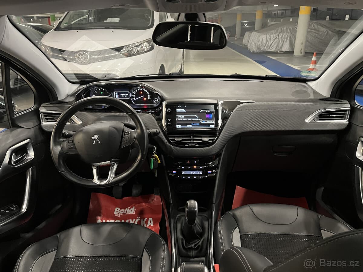 2014 Peugeot 2008 - 12