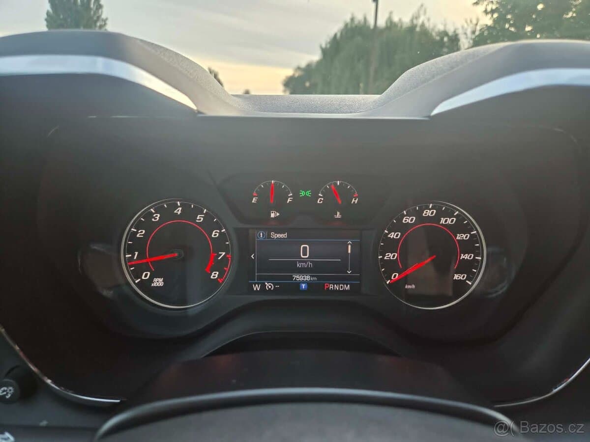 2019 Chevrolet CAMARO - 12