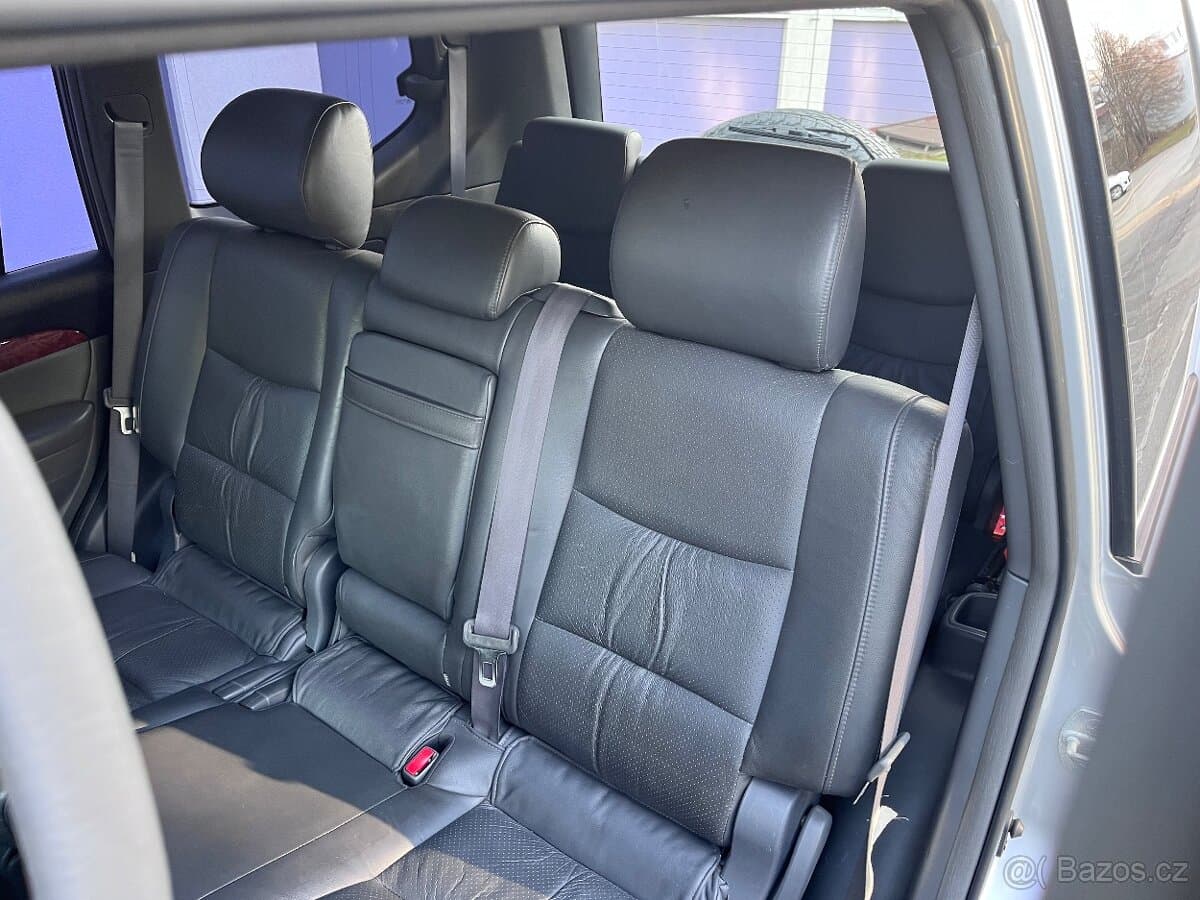 2004 Toyota LAND CRUISER - 12