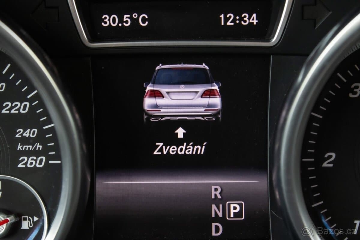 2017 Mercedes-Benz GL - 12
