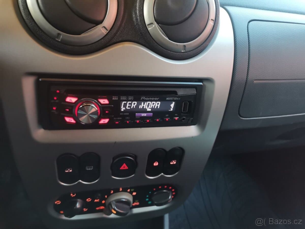 2010 Dacia SANDERO - 12