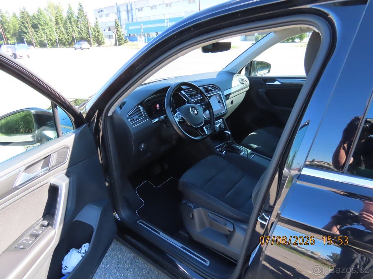2019 Volkswagen TIGUAN - 12