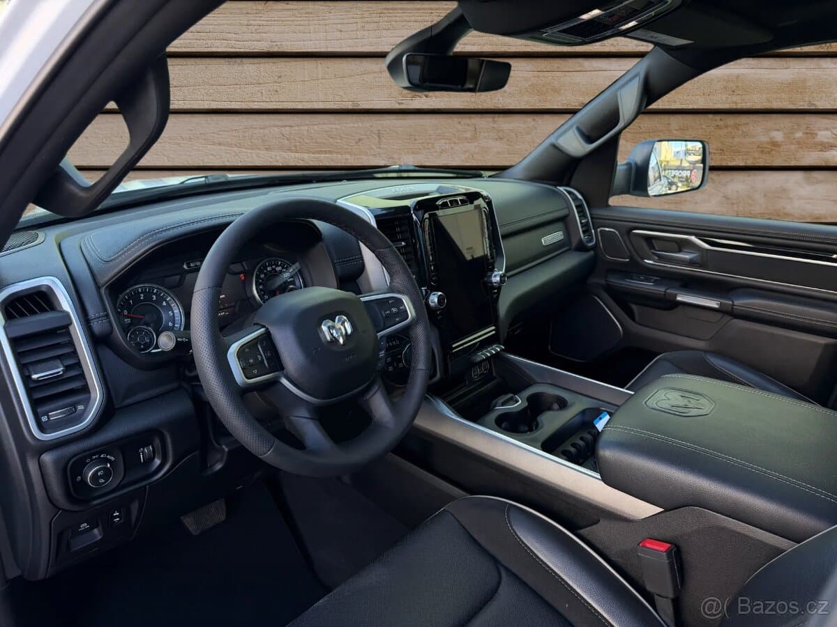 2021 Dodge OSTATNÍ - 12