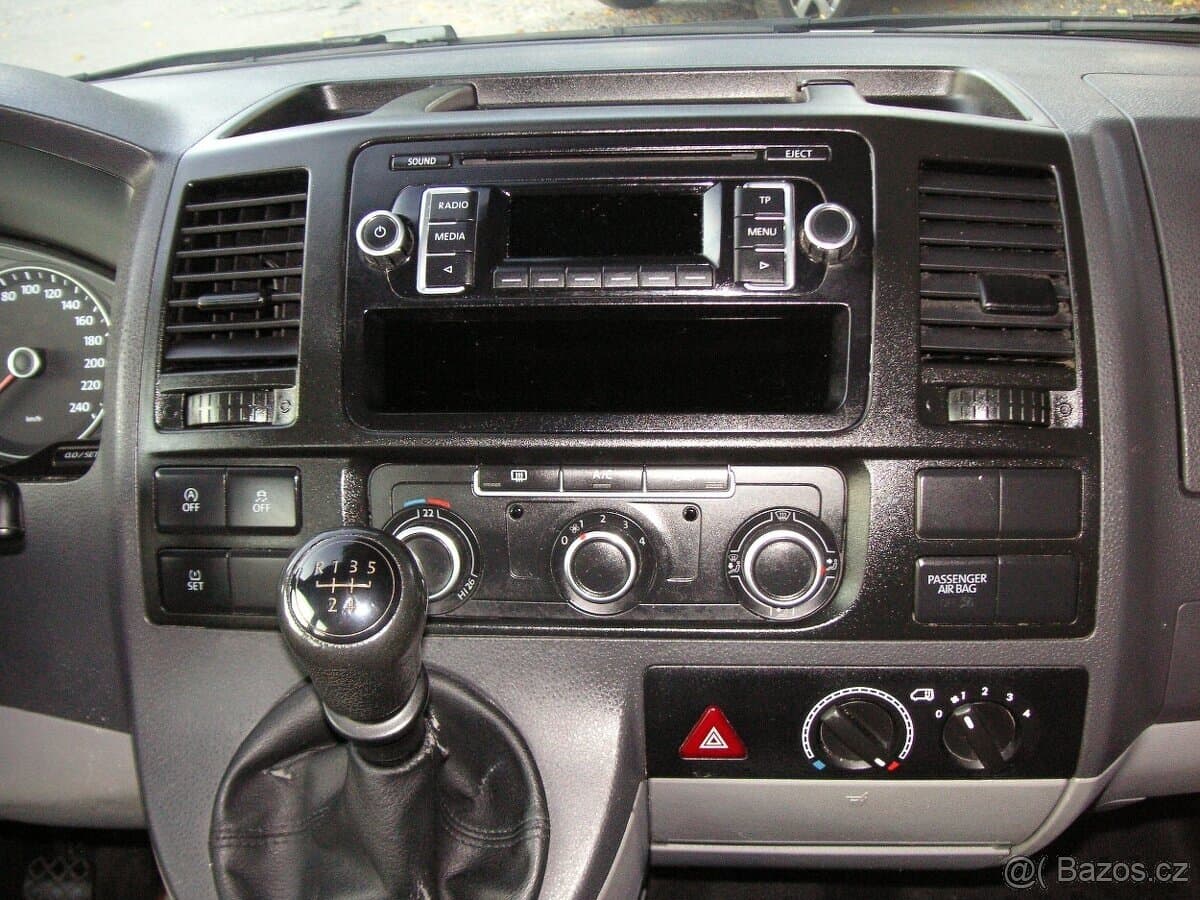 2016 Volkswagen TRANSPORTER - 12