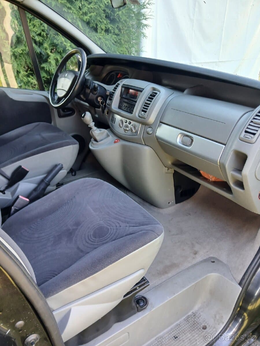 2007 Renault TRAFIC - 12