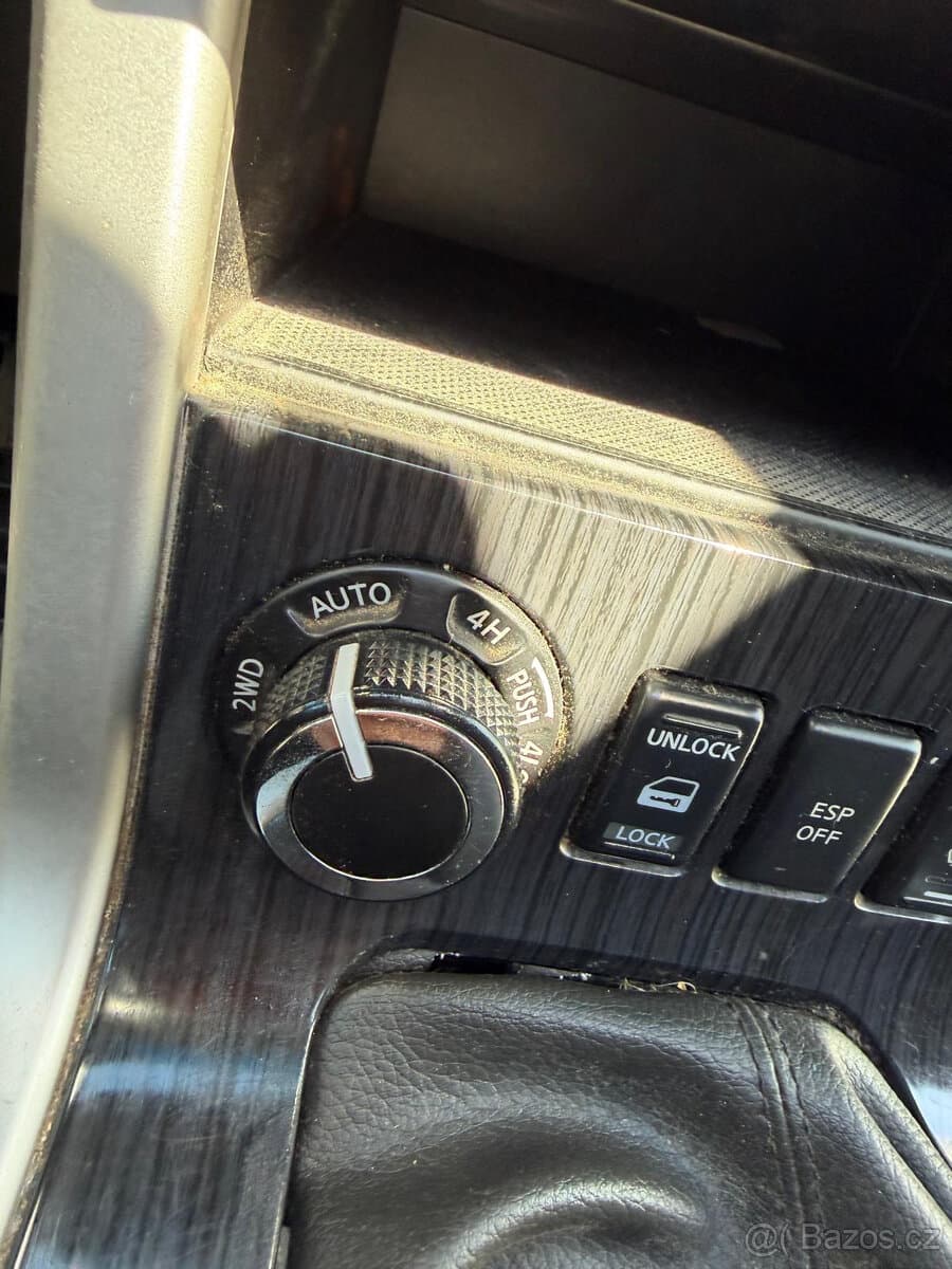 2014 Nissan PATHFINDER - 12