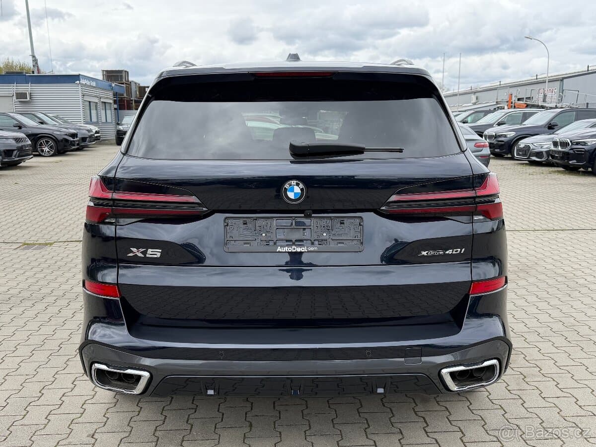 2024 BMW X5 - 12