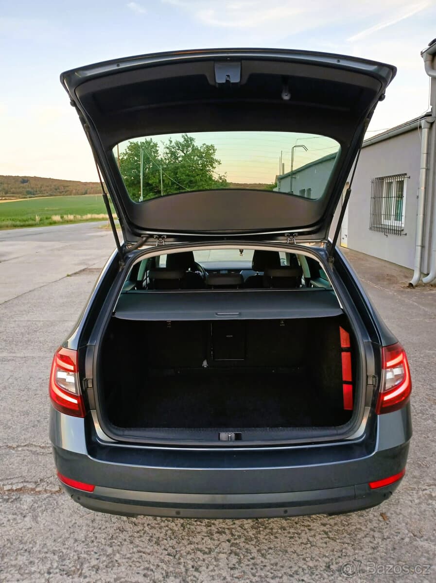 2019 Škoda OCTAVIA - 12