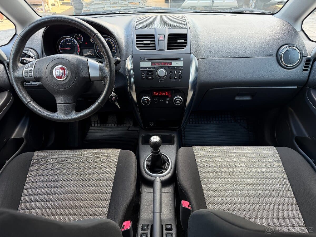 2011 Fiat SEDICI - 12