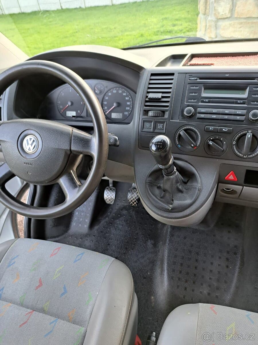 2009 Volkswagen TRANSPORTER - 12