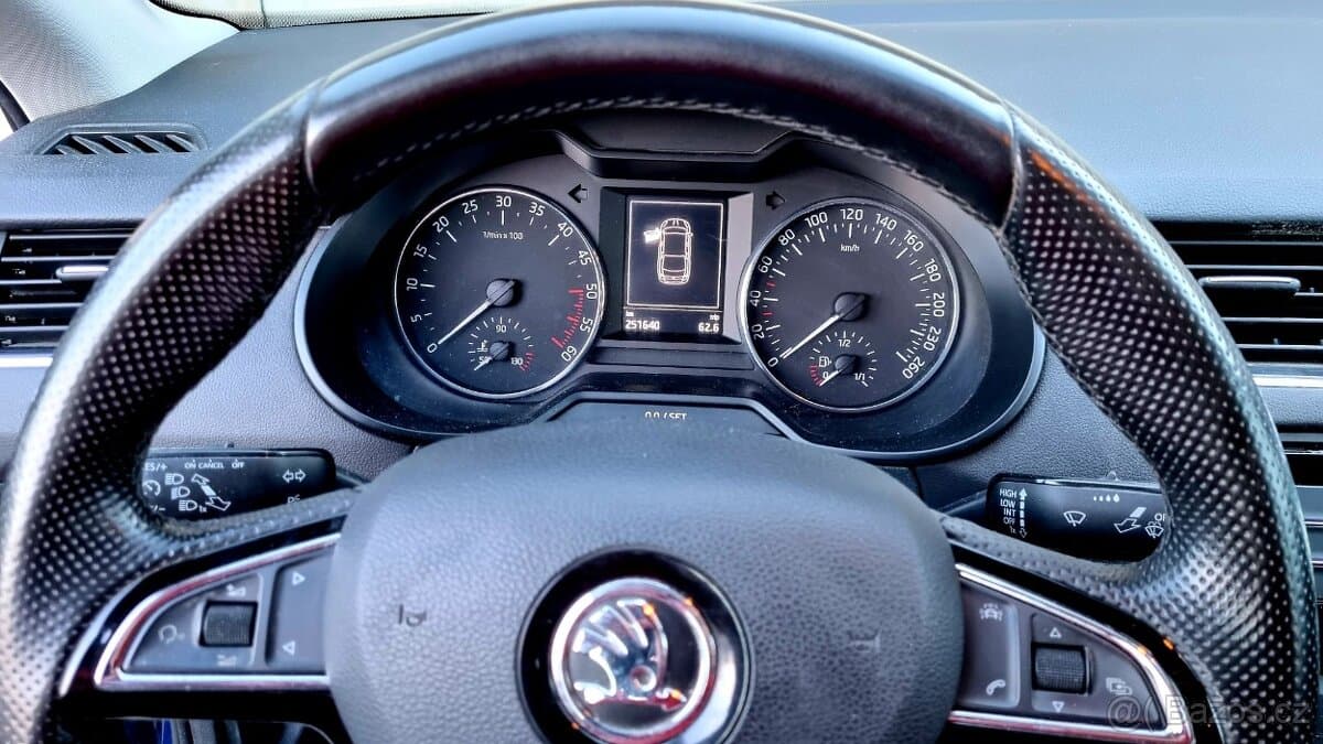 2015 Škoda OCTAVIA - 12
