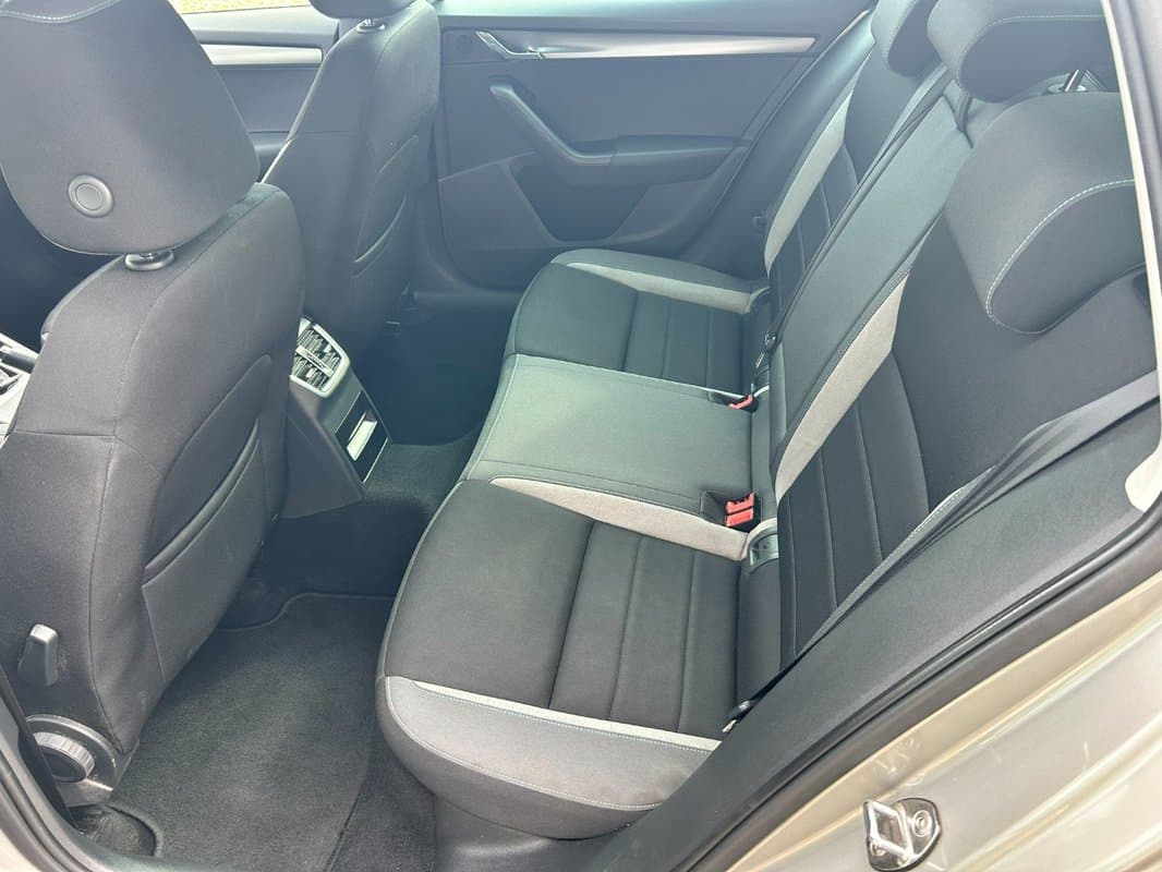 2016 Škoda OCTAVIA - 12