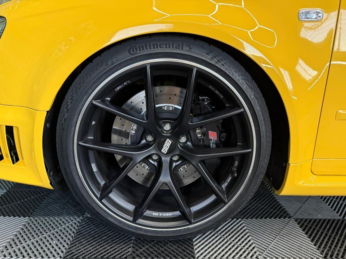2007 Audi RS4 - 12