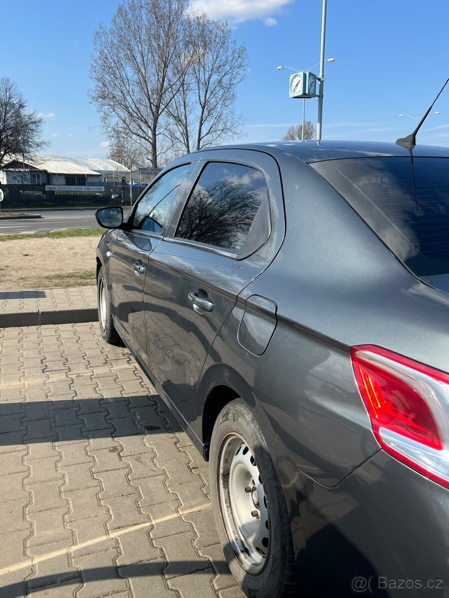 2017 Peugeot 301 - 12