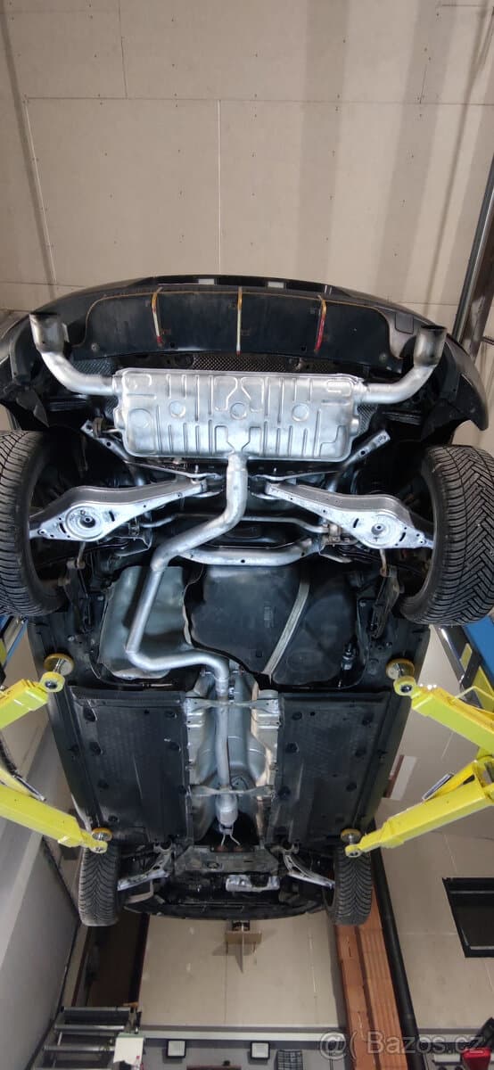 Volkswagen GOLF - 12