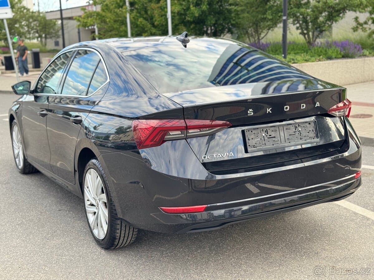 2023 Škoda OCTAVIA - 12