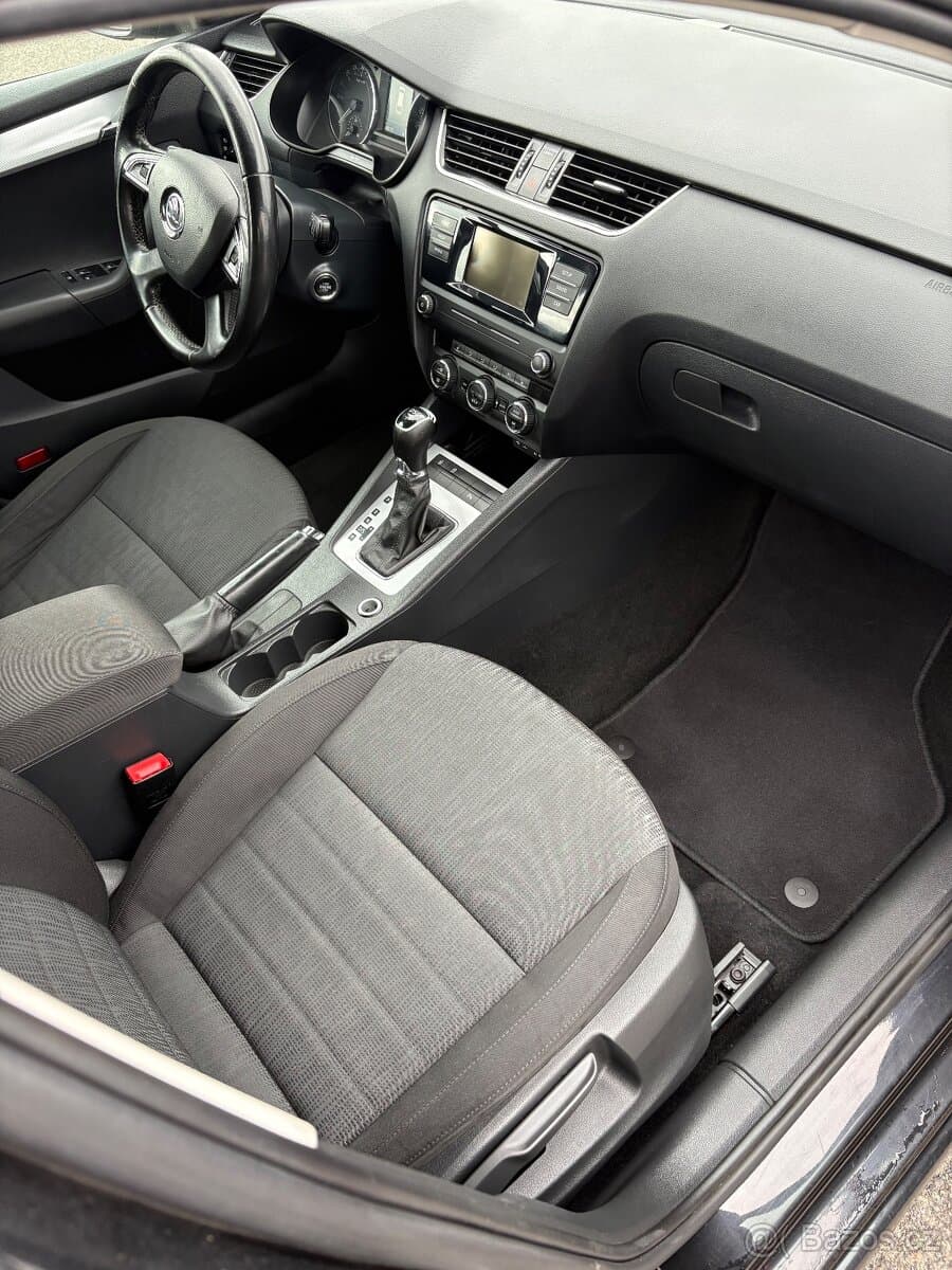 2015 Škoda OCTAVIA - 12