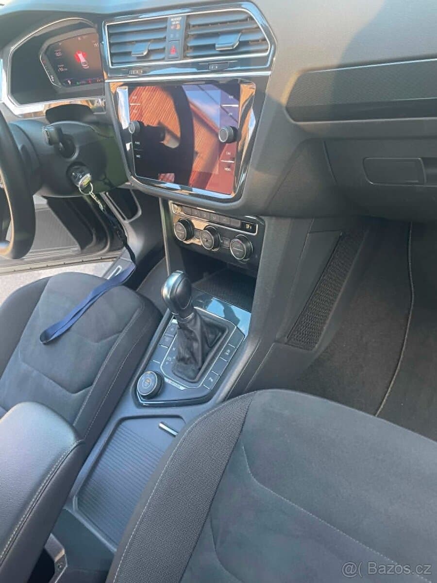 2019 Volkswagen TIGUAN - 12