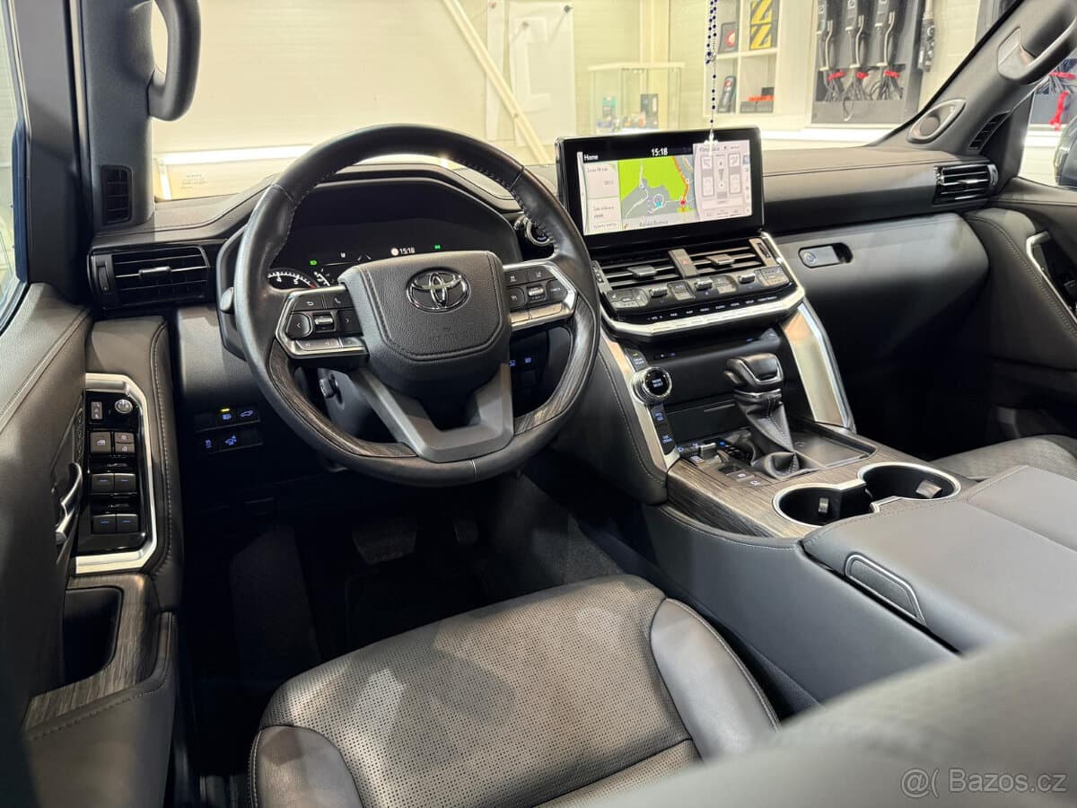 2021 Toyota LAND CRUISER - 12