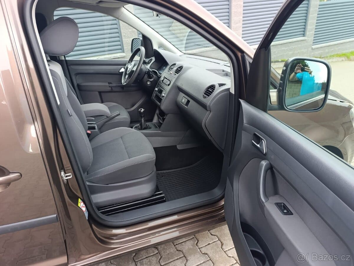 2012 Volkswagen CADDY - 12