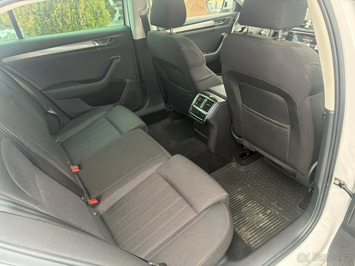 2024 Škoda SUPERB - 12