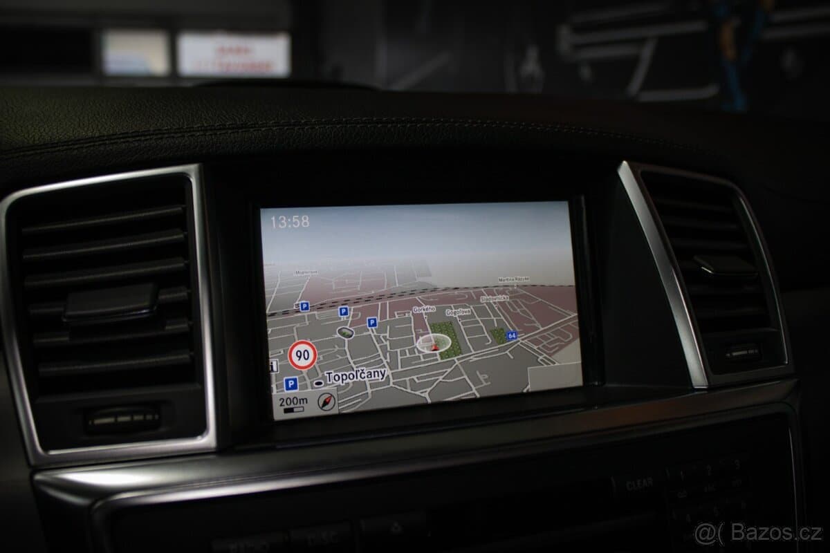 2013 Mercedes-Benz GL - 12