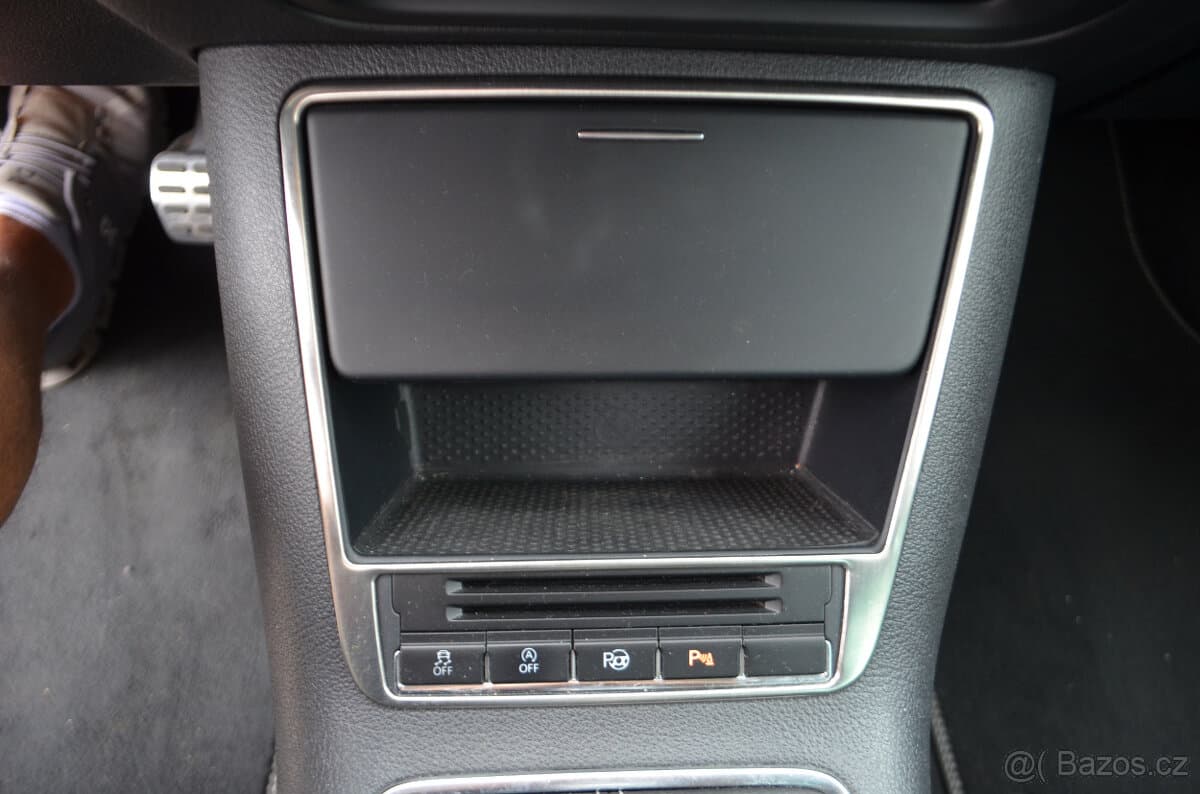 2015 Volkswagen TIGUAN - 12