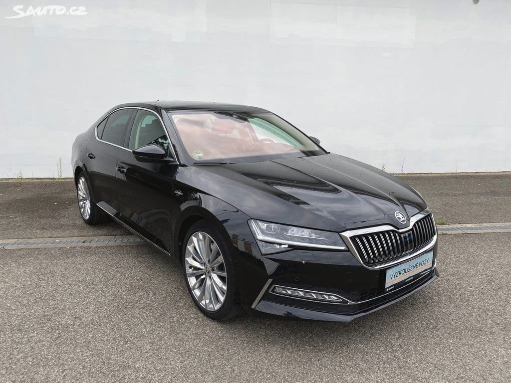 Škoda SUPERB - 12