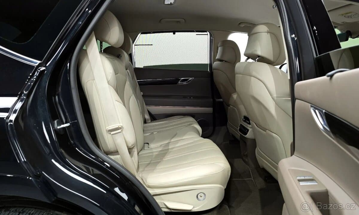 2022 Genesis GV80 - 12