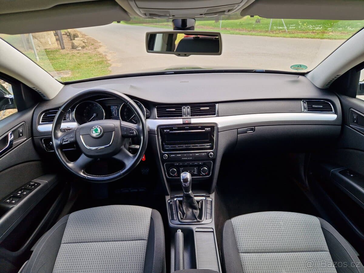 2013 Škoda SUPERB - 12