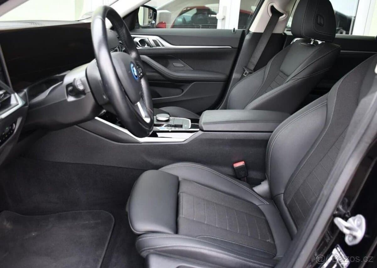 2023 BMW i4 - 12