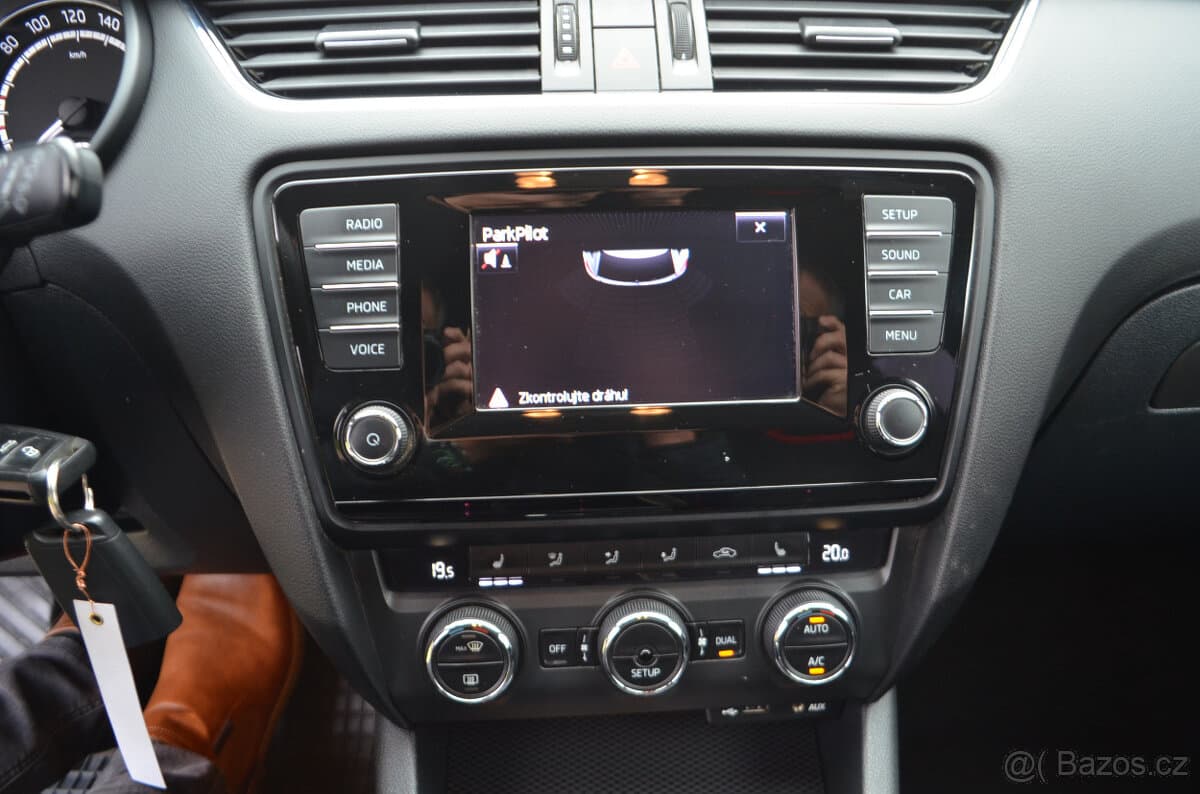 2014 Škoda OCTAVIA - 12