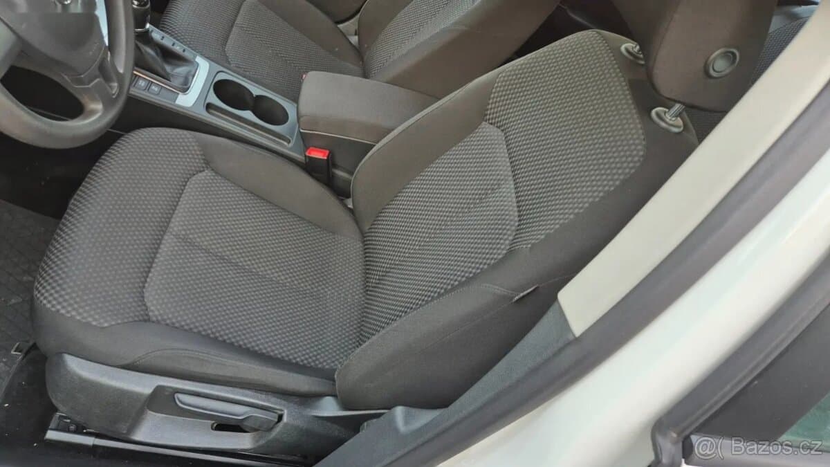 2014 Volkswagen PASSAT - 12