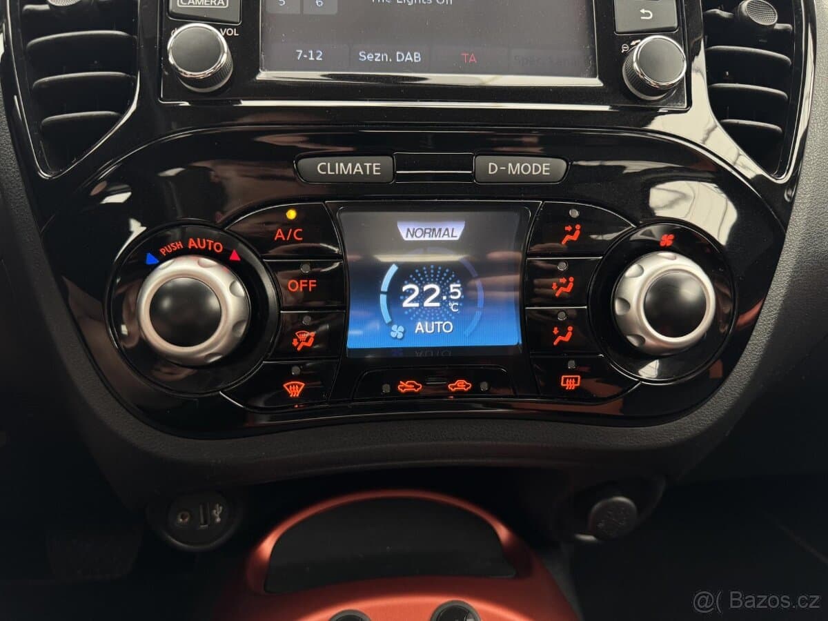 2019 Nissan JUKE - 12