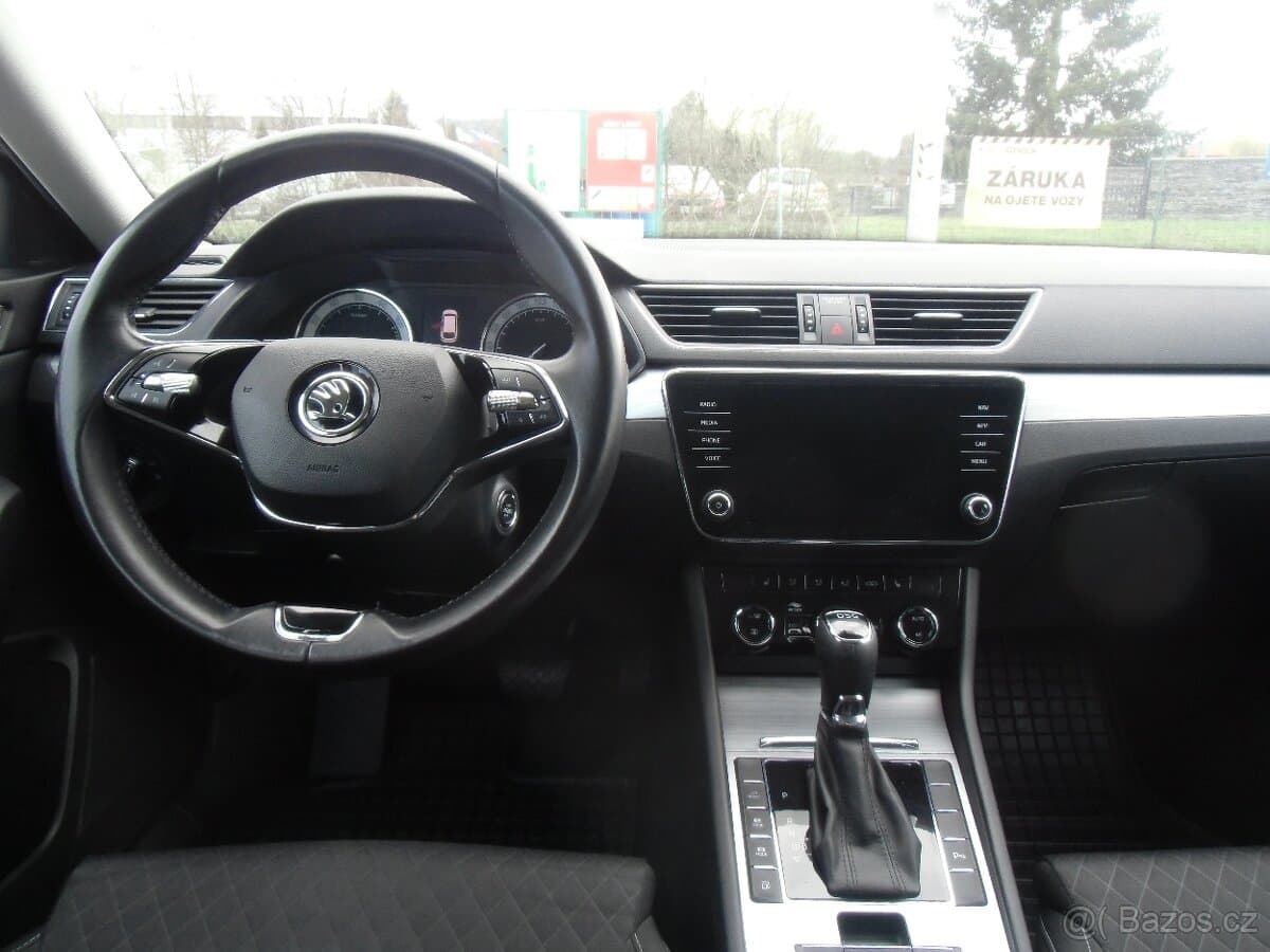 2021 Škoda SUPERB - 12