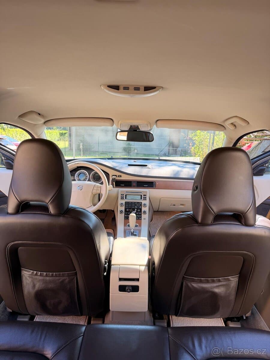 2009 Volvo XC70 - 12