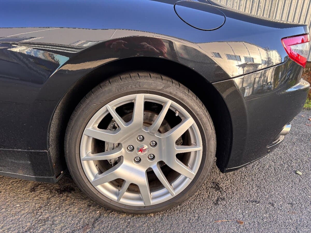 2011 Maserati OSTATNÍ - 12