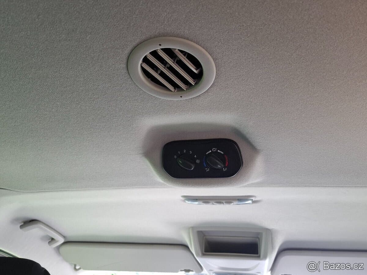 2015 Ford TRANSIT - 12