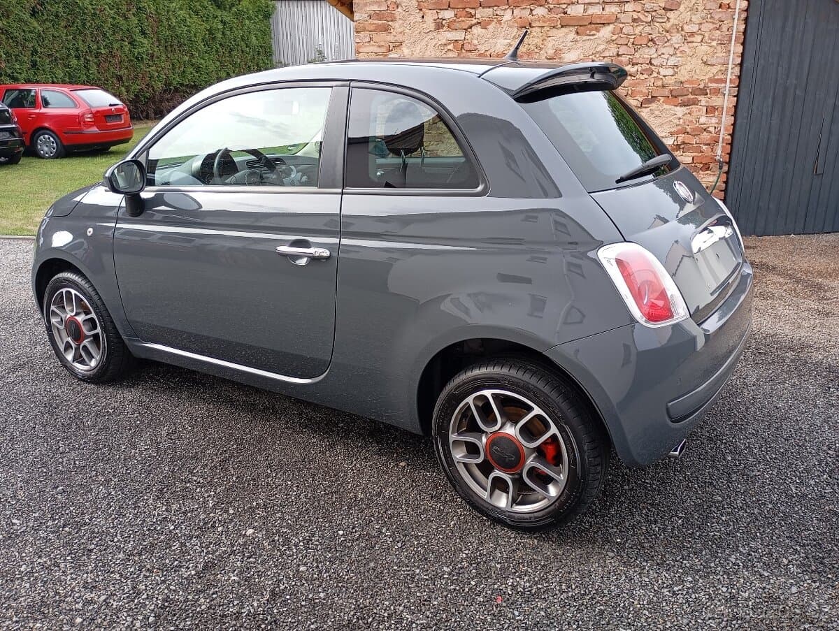 2010 Fiat 500 - 12