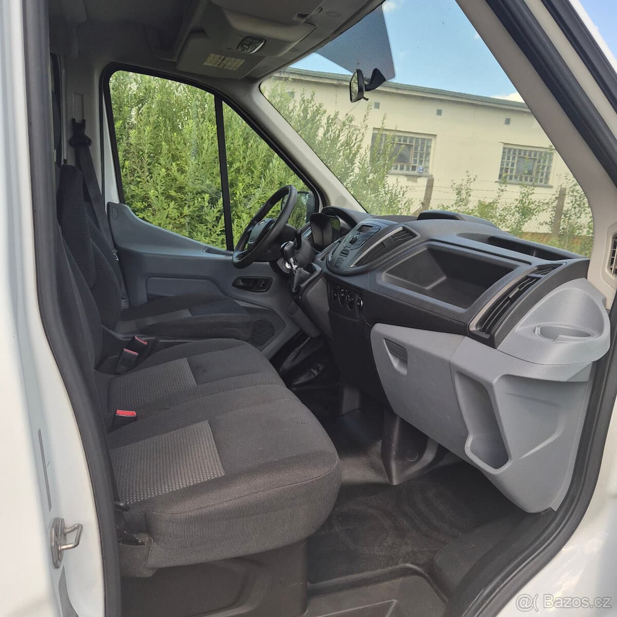 2015 Ford TRANSIT - 12