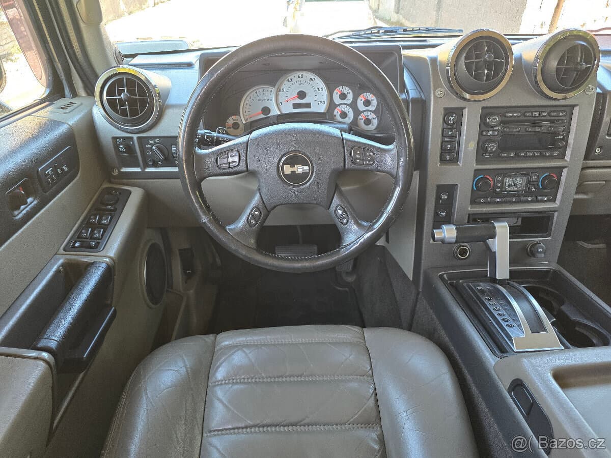 2004 Hummer H2 - 12