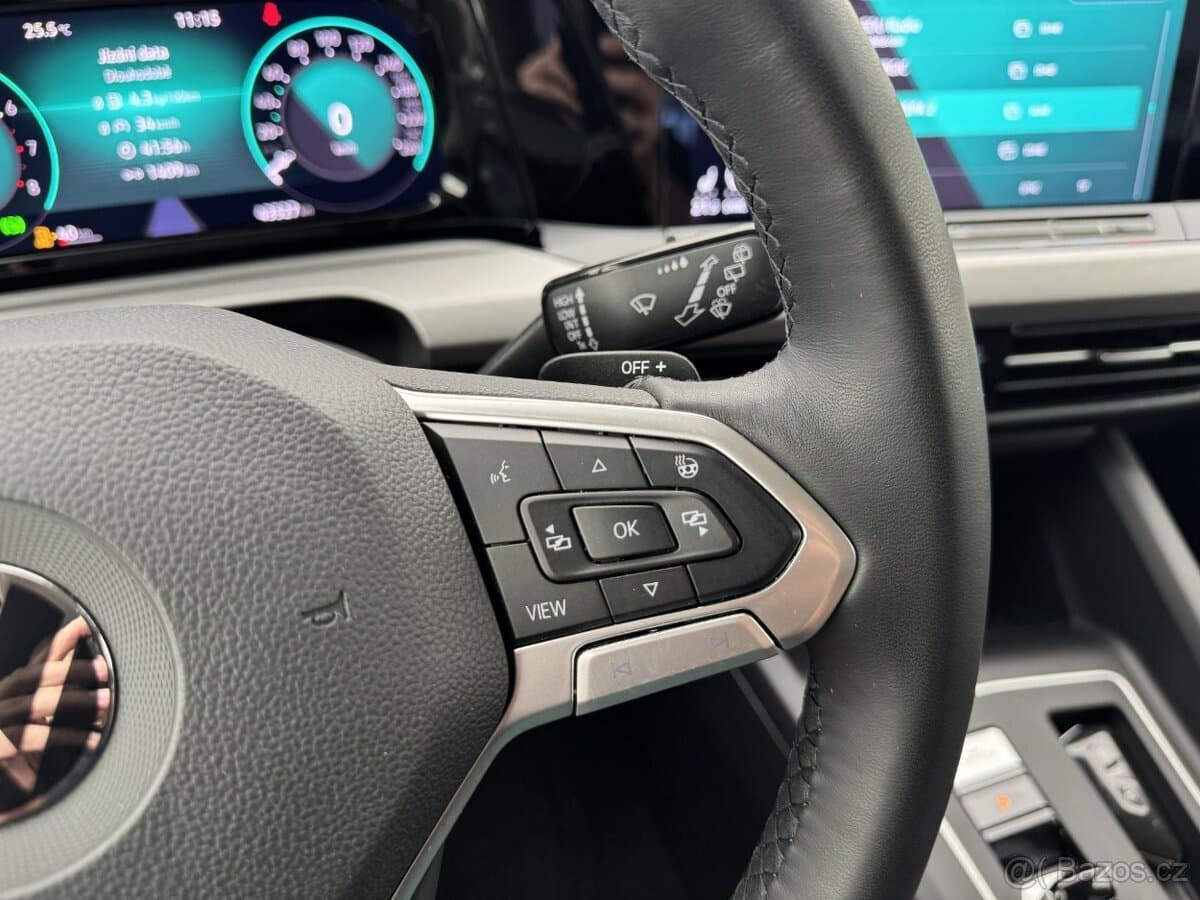 2022 Volkswagen GOLF - 12