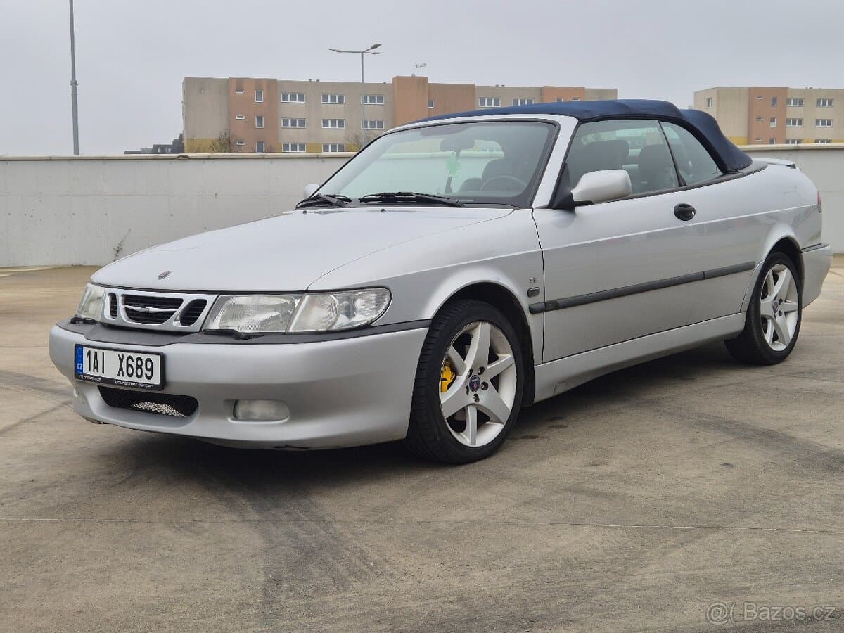 2003 Saab 9-3 - 12