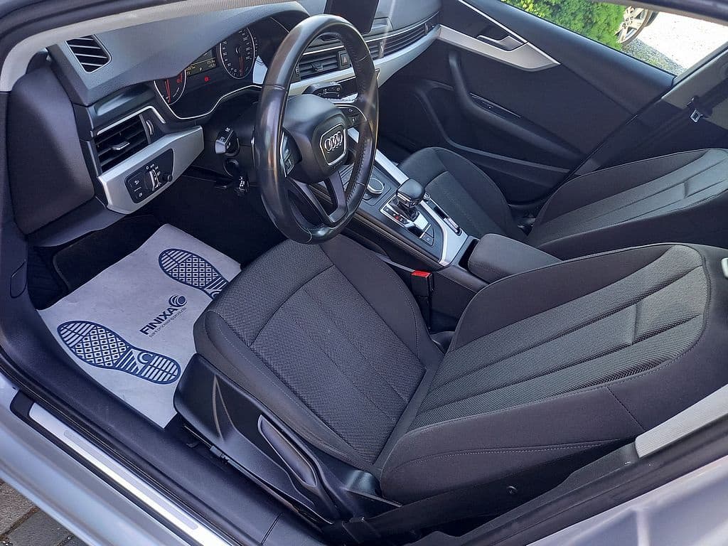 2018 Audi A4 - 12