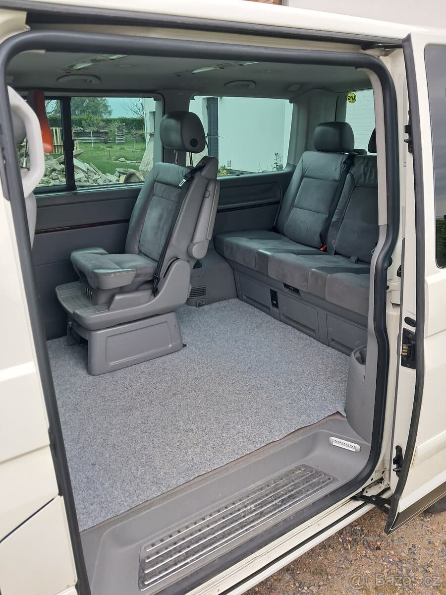 2006 Volkswagen MULTIVAN - 12