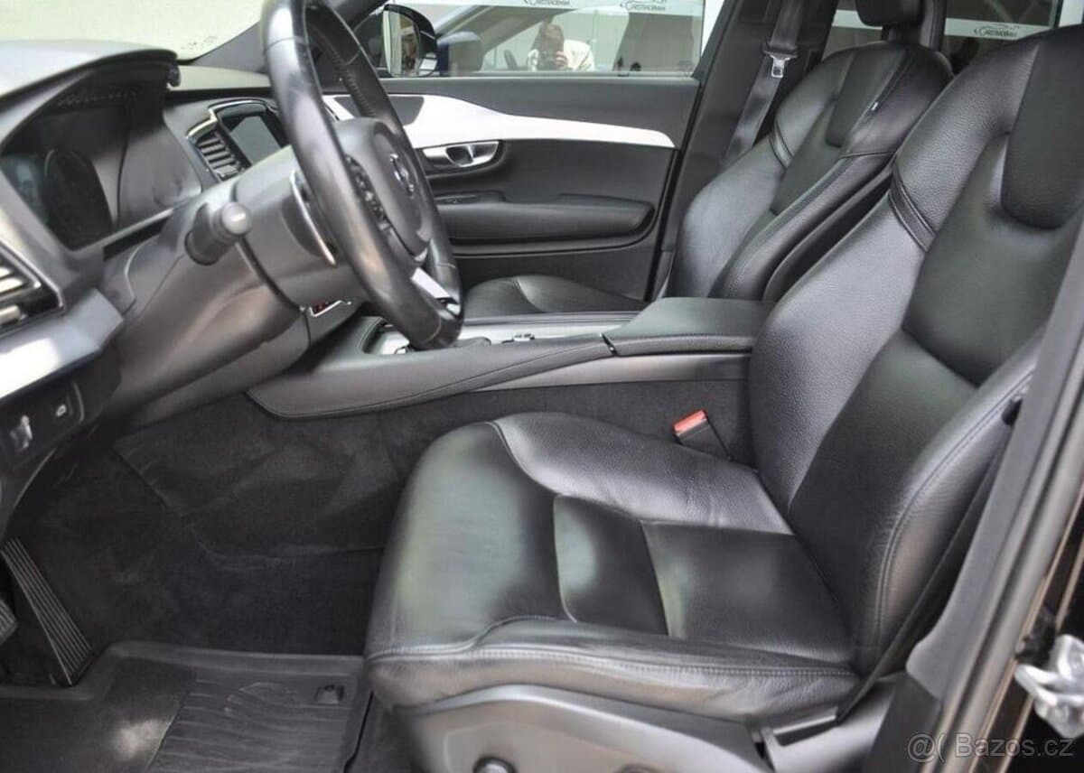 2017 Volvo XC90 - 12