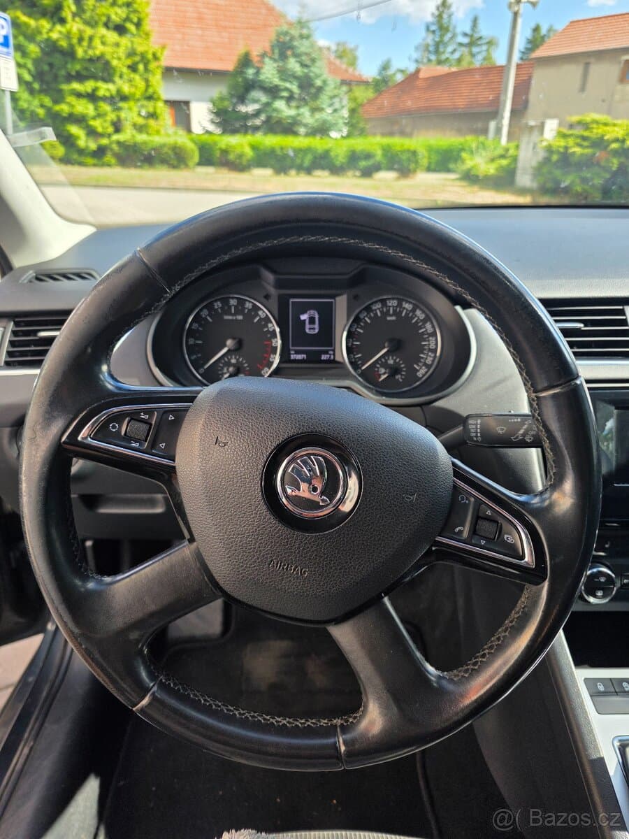 2014 Škoda OCTAVIA - 12