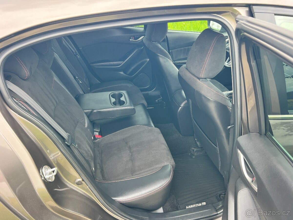 2016 Mazda 3 - 12