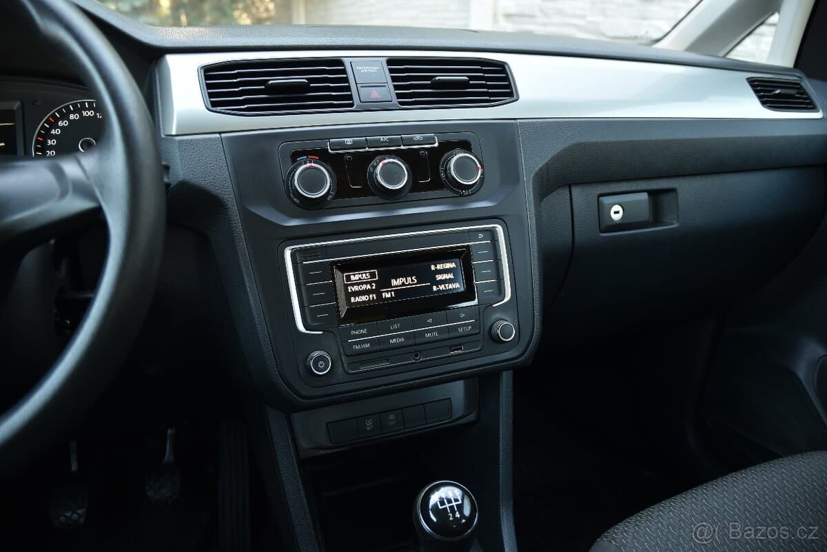 2015 Volkswagen CADDY - 12